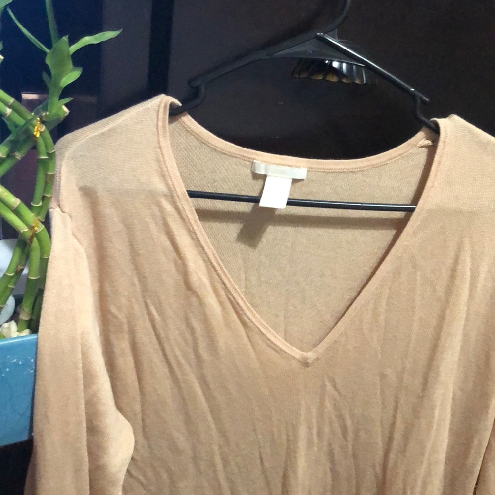 Super comfy H&M over sized long sleeve!